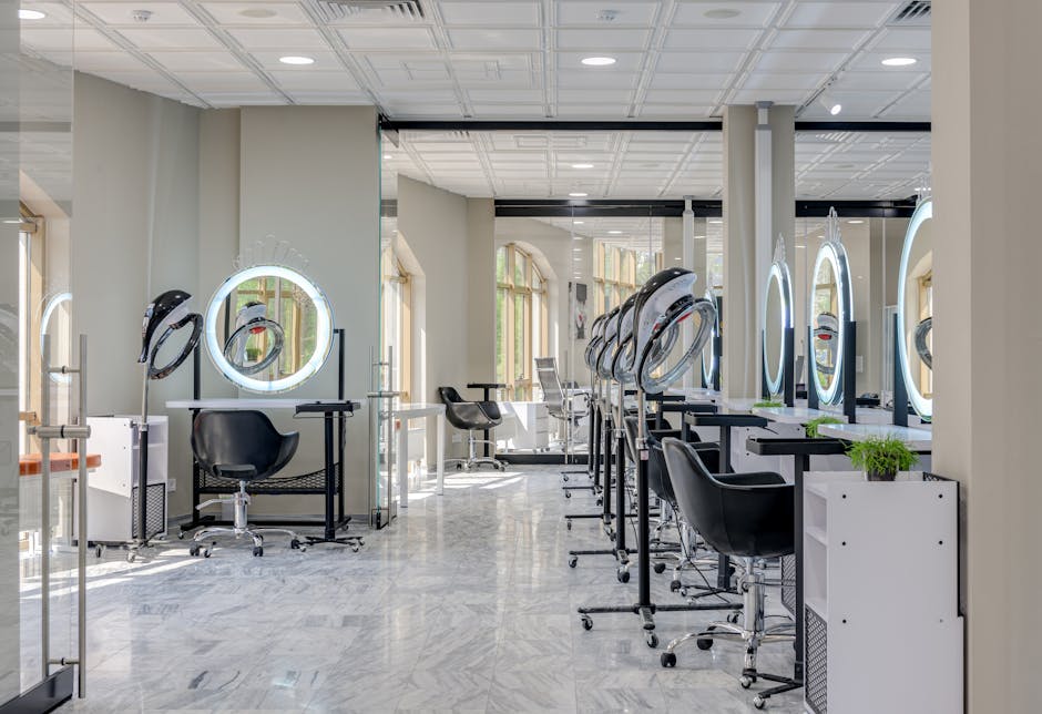 From Salon Chair to Spotlight: How a New York Hairdresser Claimed a “Best Dressed” Grammy Moment - Blurring Boundaries Between Professions and Recognition